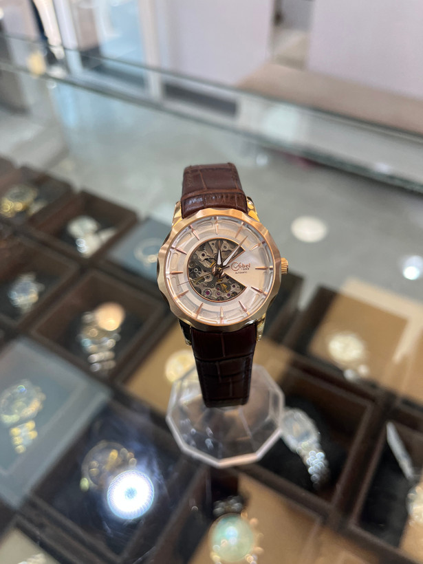 خرید ساعت زنانه برند کوبل