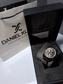 ساعت مردانه برند دنیل کلین با جعبه و پاکت دفتره دنیل کلین