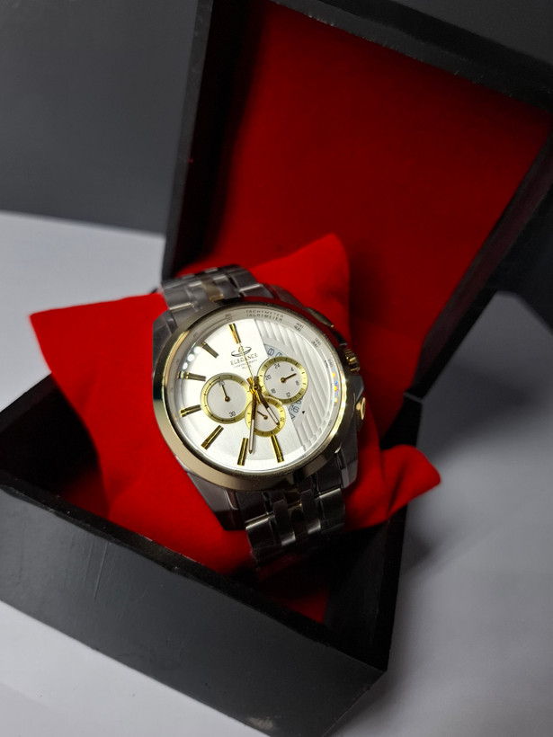 ساعت مردانه برند الگانس داخل جعبه