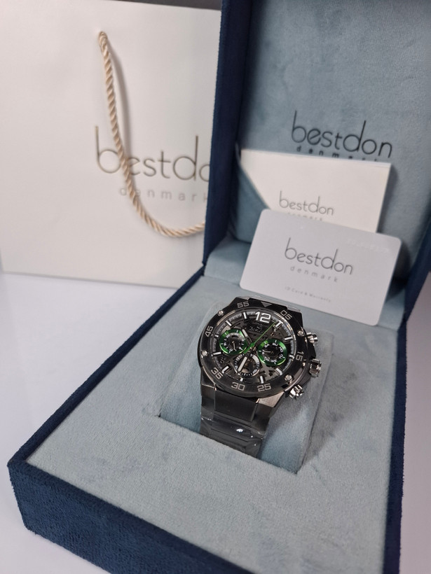 ساعت مردانه برند بستدان با جعبه و پاکت دفترچه بستدان