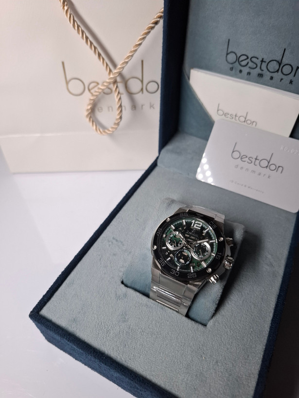 ساعت مردانه برند بستدان با جعبه و پاکت دفترچه بستدان