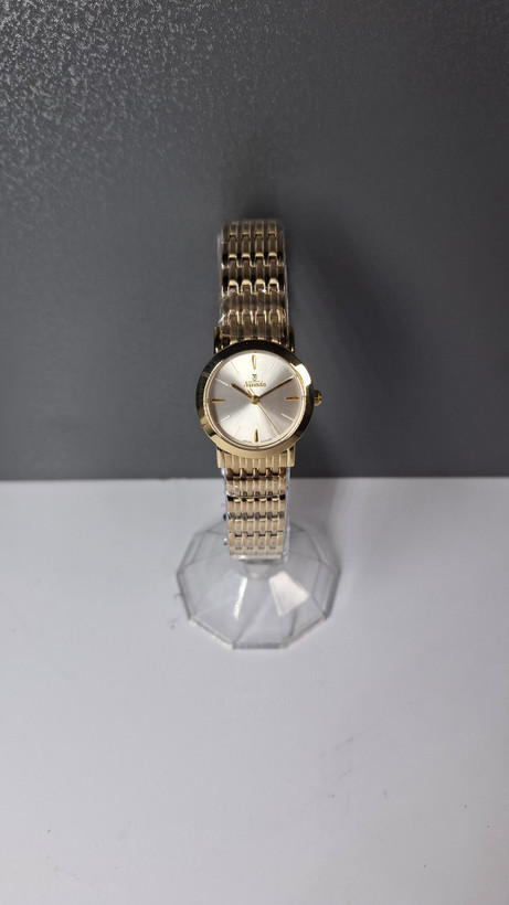 ساعت زنانه برند نوادا کلاسیک ساده