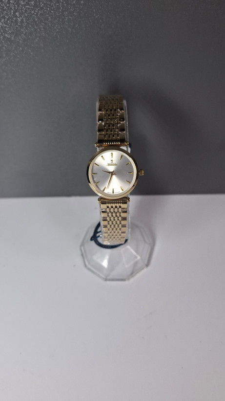 ساعت زنانه برند نوادا کلاسیک ساده