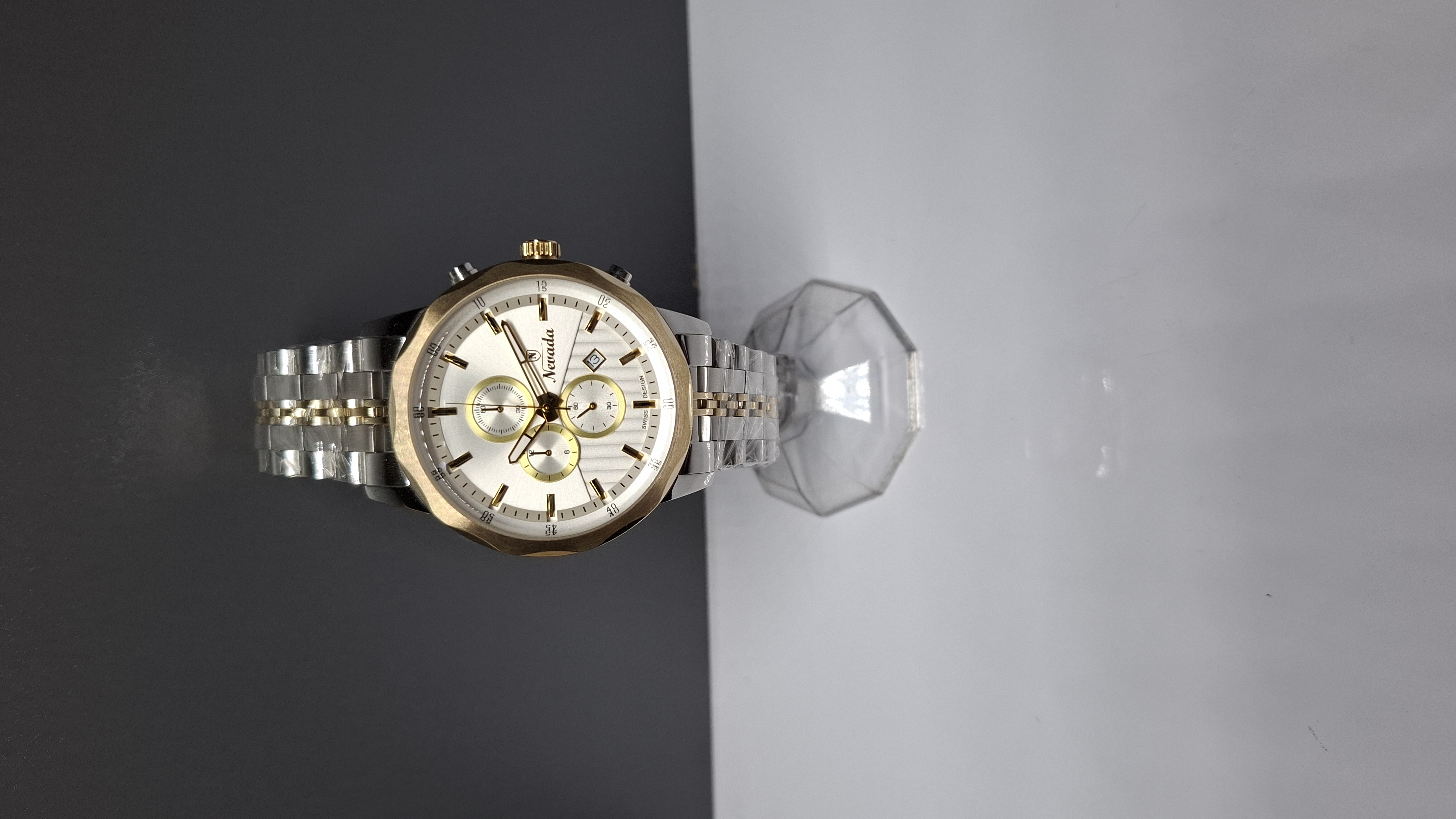 ساعت مردانه برند نوادا چهار موتوره