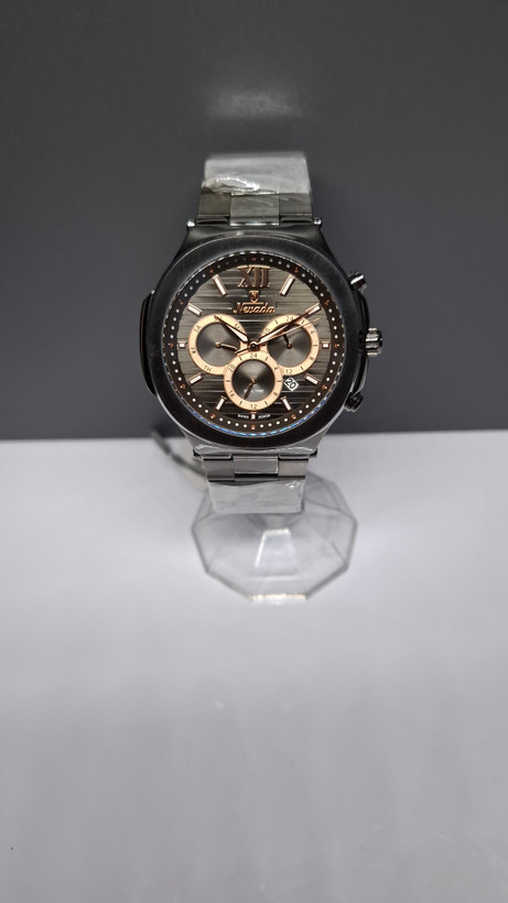 ساعت مردانه برند نوادا چهار موتوره