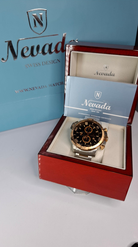 ساعت مردانه برند نوادا با جعبه و پاکت دفترچه نوادا