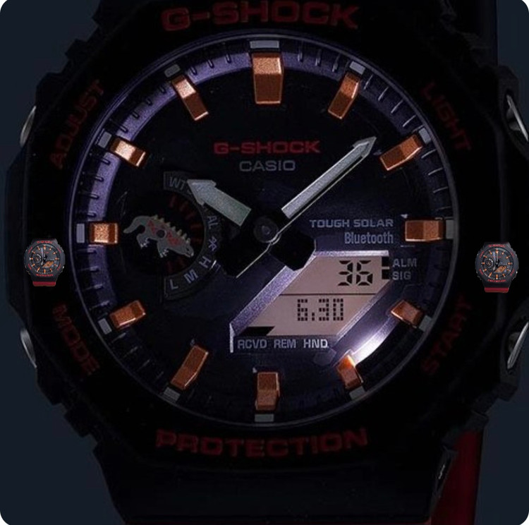 عکس ساعت Casio G-Shock 2100 در شب با چراغ