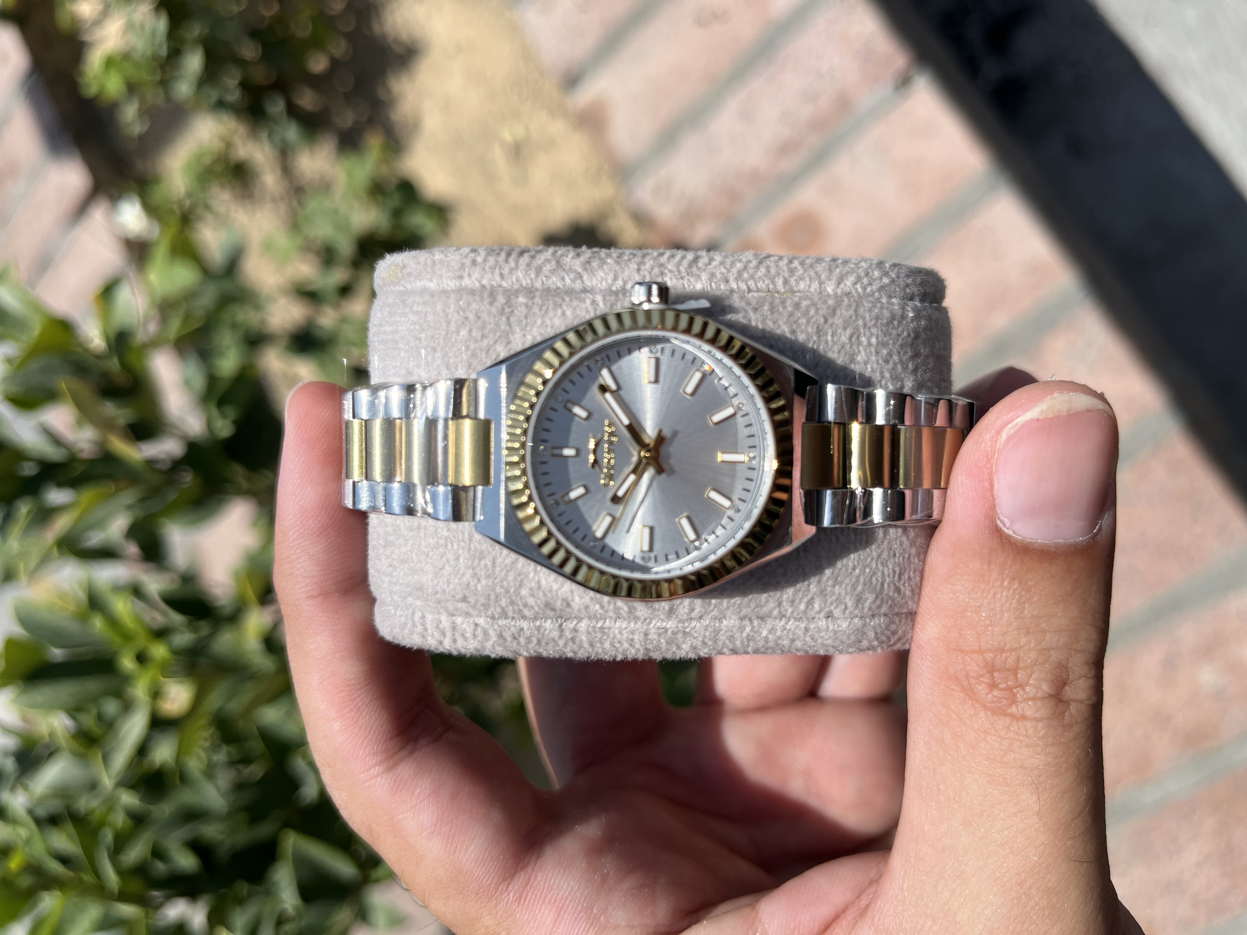 ساعت زنانه اسلازنجر دو رنگ استیل طلایی