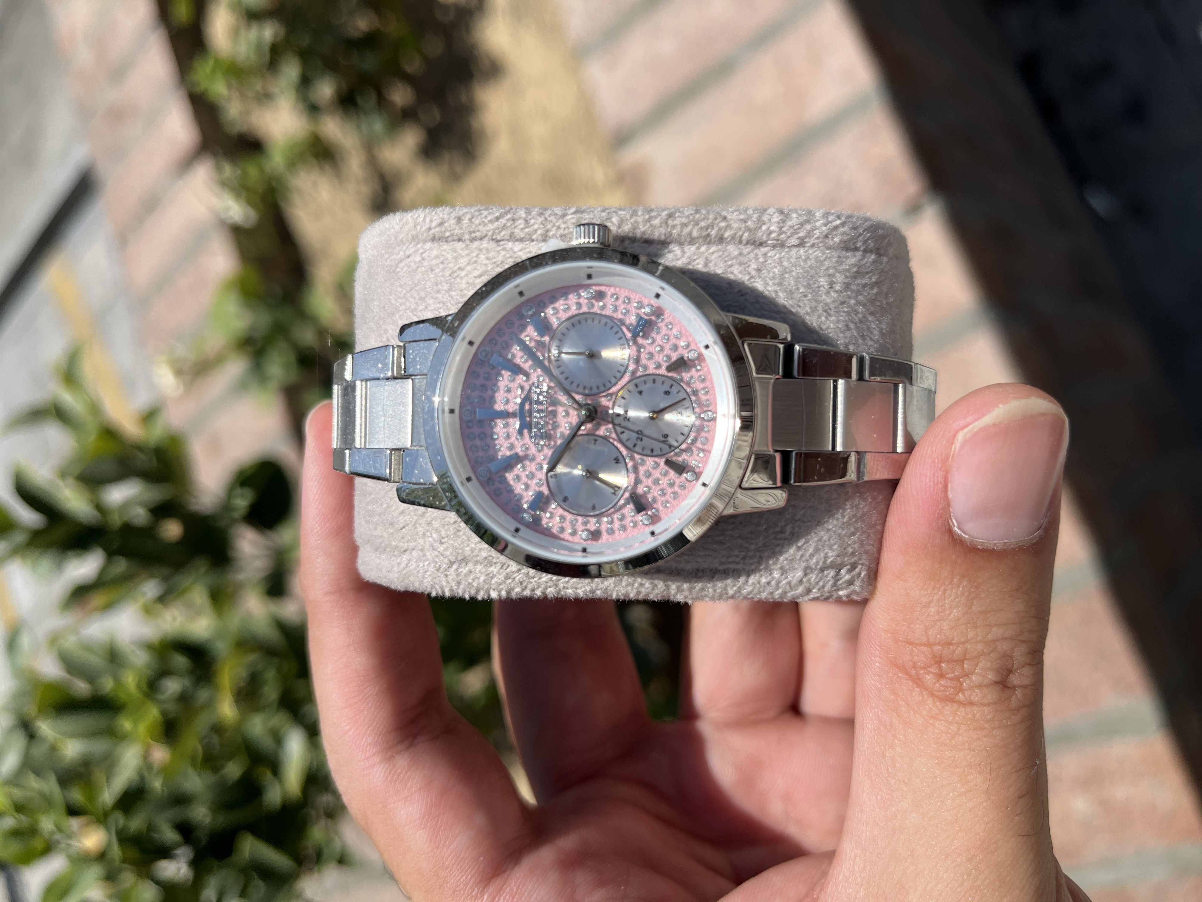 ساعت زنانه سه موتوره اسلازنجر صفحه صورتی